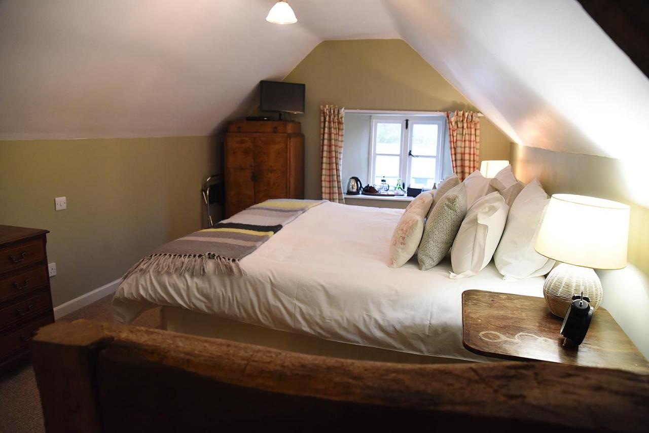 Bridge Farmhouse B&B Херфорд Екстериор снимка
